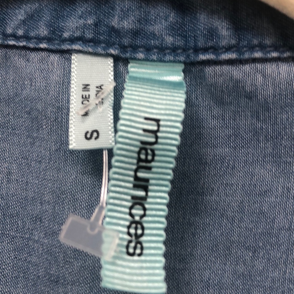 Maurices Lightweight Denim Shirt  S - Picture 2 of 4